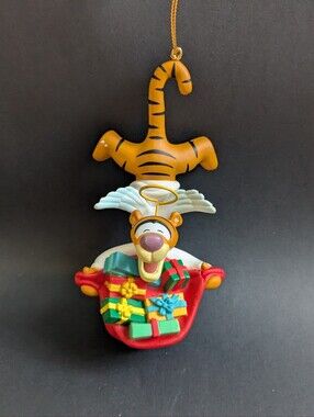 Grolier Collectibles Disney Winnie The Pooh Tigger Holiday Ornament